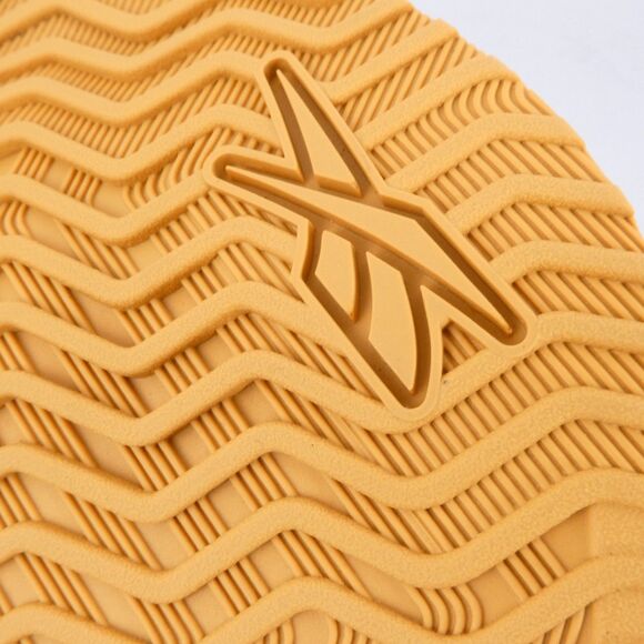 Reebok Men\'s US 11 Zig Vector Sneakers Black Gum Zig Energy Outsole NWOB main image 12